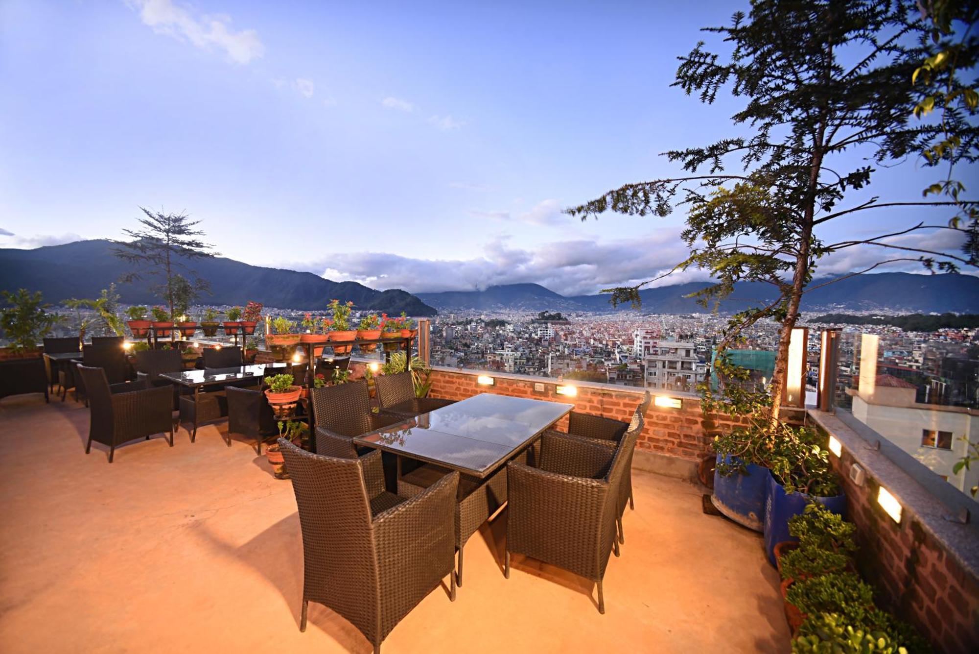 Woodapple Hotel And Spa Kathmandu Exterior photo